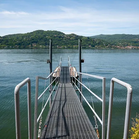 Henriette Terrazza, Accesso Al Lago, Piscina Apartment *